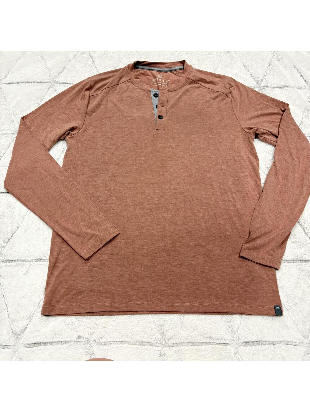Free Fly Men's Pink Long Sleeve Henley Shirt Size M Soft Comfortable Outdoor